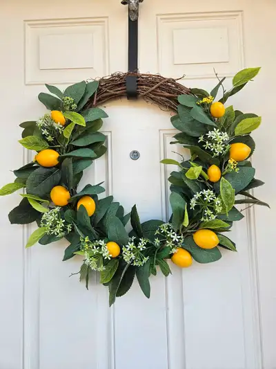 Lemon wreath, View more