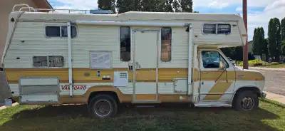 79 ford motorhome. Includes everything you need to go camping, bbq,grill,bike rack,a.c.pots pans pla...