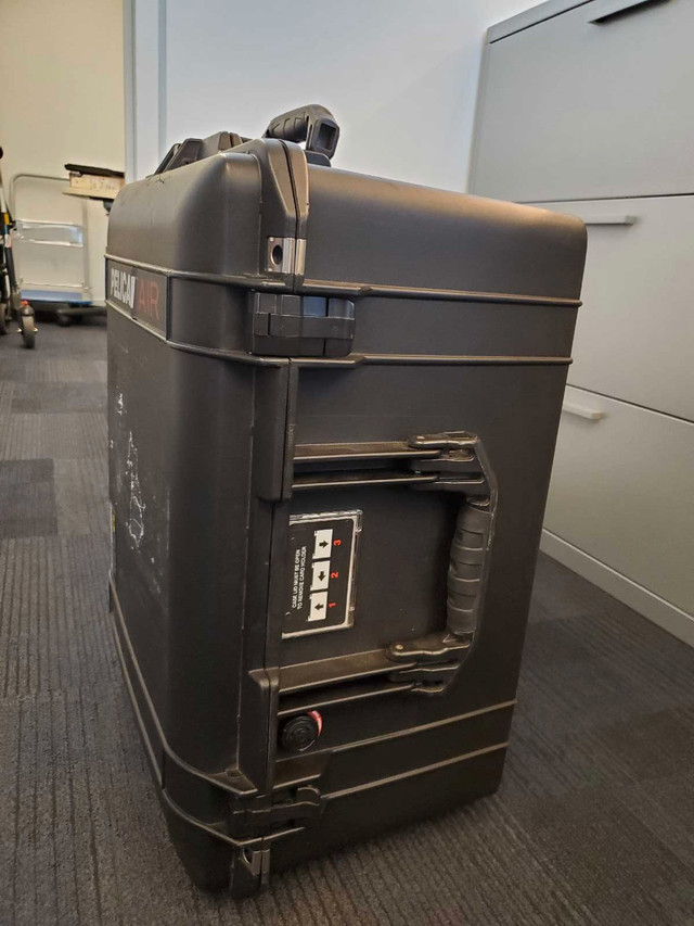 Pelican 1607 Air case in Other in City of Toronto - Image 3