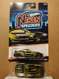 New Hot Wheels Neon Speeders Nissan Skyline GTR 1:64 diecast car