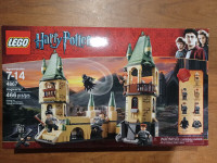 Hogwarts Harry Potter Lego Deathly Hallow #4867 from 2011 Sealed