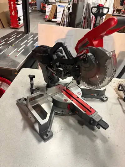 Milwaukee miter saw Tool M18  7-1/4-inch , View more