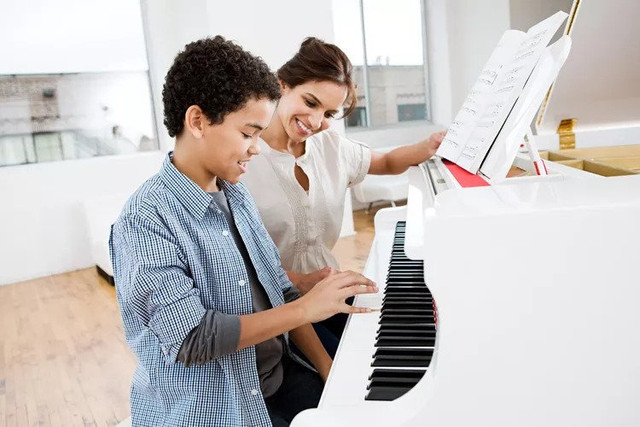 2024 Summer Special: In-Home Piano Lesson for only $29 in Music Lessons in Mississauga / Peel Region - Image 2