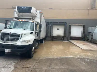 need driver for straight truck driver , View more