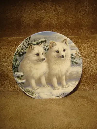 Collector Plates - Polar Wildlife, View more