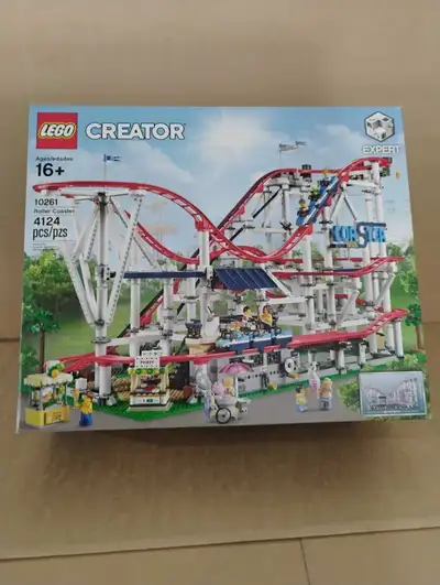 Get ready to build the ultimate amusement park attraction with the LEGO Creator Expert 10261 Roller...