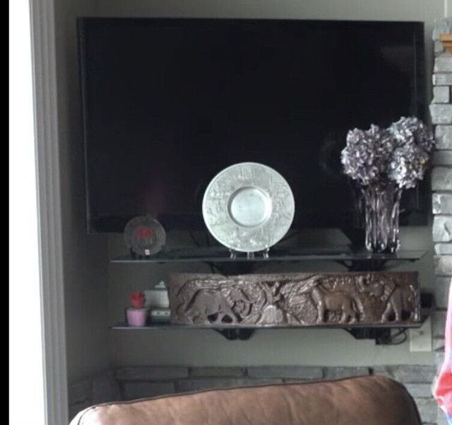 Floating Glass TV shelves  in TV Tables & Entertainment Units in Bedford - Image 2