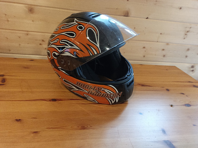 Harley-Davidson motorcycle helmet, women in Other in Comox / Courtenay / Cumberland - Image 2