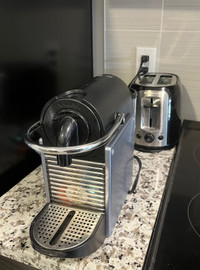 Nespresso Pixie Titanium coffee maker 