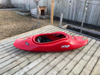 Jackson Superstar Playboat / Whitewater Kayak