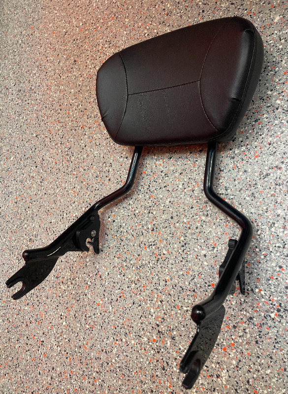 Harley Davidson Sissy Bar and Backrest Pad in Motorcycle Parts & Accessories in Dartmouth - Image 2
