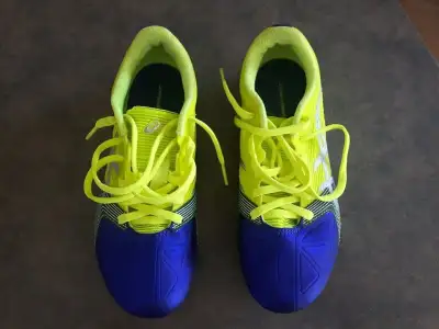 Running Shoes w/Metal Cleats, View more