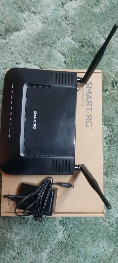 Smart/RG SR804n 802.11n DOCSIS 3.0 Cable Modem / Gateway / Wifi, View more