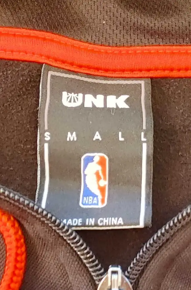 Toronto Raptors hoodie in Men's in London - Image 6