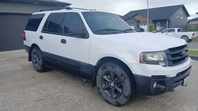 2015 Ford Expedition547959350179276802