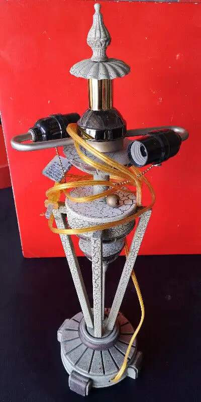 Table lamps,floor lamp in Indoor Lighting & Fans in Markham / York Region - Image 2