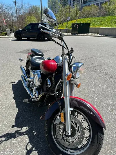 Great condition bike, light scratches nothing notable. Perfect for starter bike or city cruising. Re...