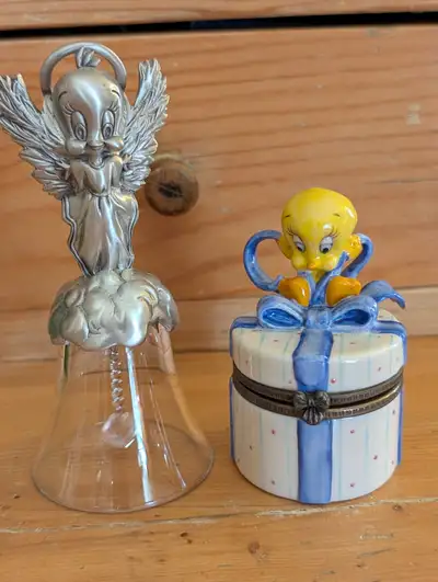 Looney Tunes TWEETY Trinket Box & Pewter bell($25 total), View more
