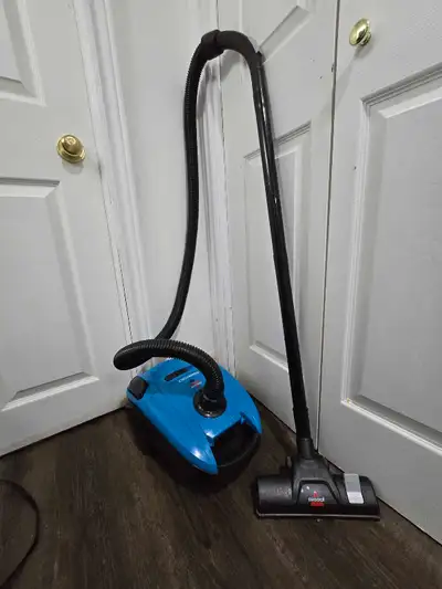 Bissell PowerForce Canister Vacuum – Great Condit, View more