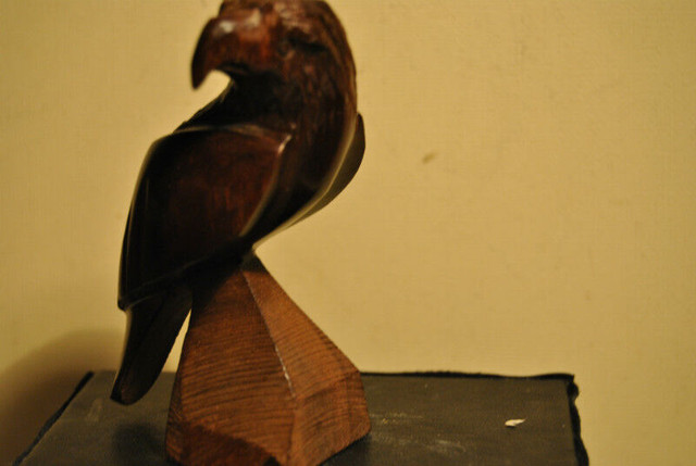Wood Figurine of a Bird in Arts & Collectibles in Vancouver - Image 3