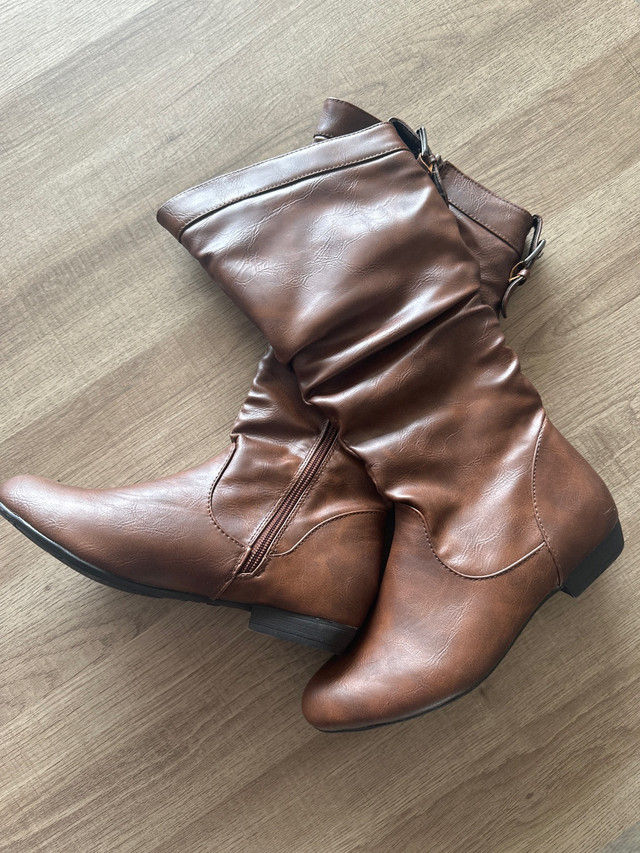 Women’s Boots in Women's - Shoes in Thunder Bay