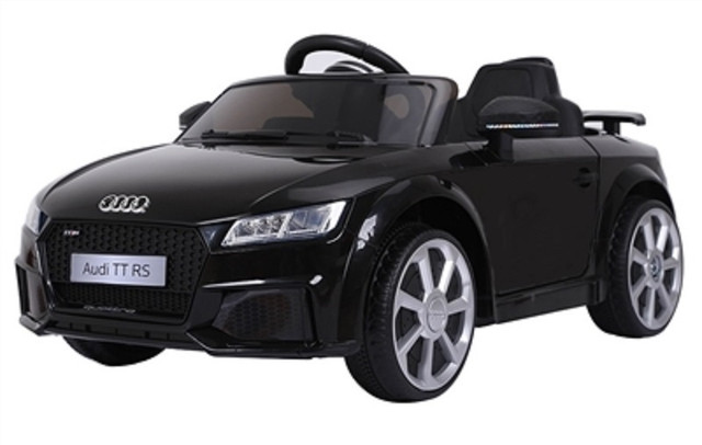 Audi TT RS 12V Child, Baby, Kids Ride On Car w Parent Remote in Toys & Games in Oakville / Halton Region - Image 4