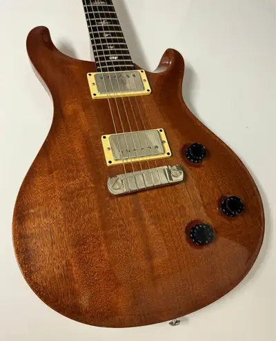 2005 PRS 20th anniversary Standard with Dragon II pickups. Solid, View more