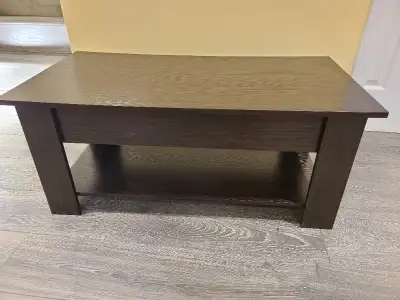 Coffee Table with Rising Tabletop