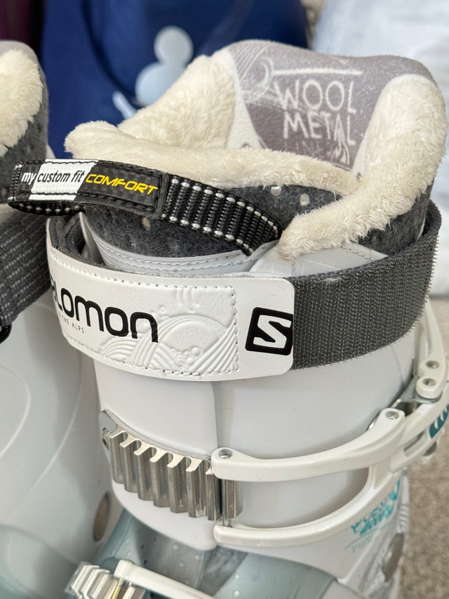Salomon Quest Access Ski Boots 26.5 in Ski in Ottawa - Image 3