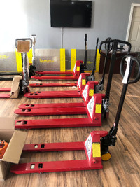 standard pallet jack 27 x 48 with 5,500 lb capacity 416-850-3771