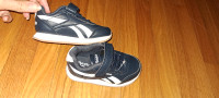 Classic Reebok Navy Shoes, Size 5