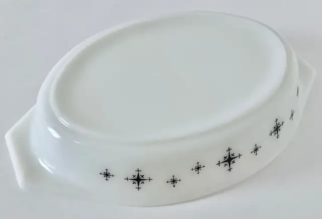 Antiquity 1959. PYREX Plate Collection Snack Server "Compass"63436969693699123