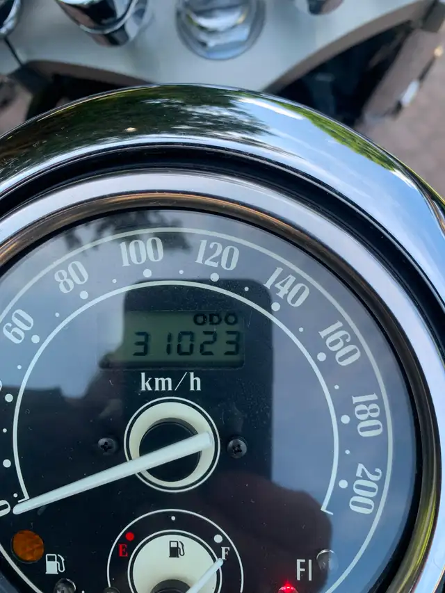 2007 Kawasaki Classic Fi Vulcan 1500 in Touring in Ottawa - Image 3