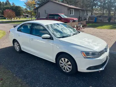 Selling a 2014 Volkswagen Jetta AS IS , girlfriend has upgraded and time to sell. Original owner, al...