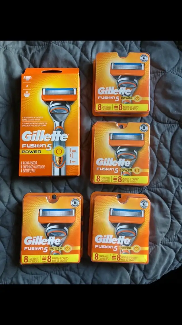 ($250value) BNIB Fusion 5 Power Razor & Blade Refills 