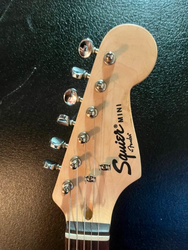 Squier Mini Stratocaster - Black in Guitars in Burnaby/New Westminster - Image 3