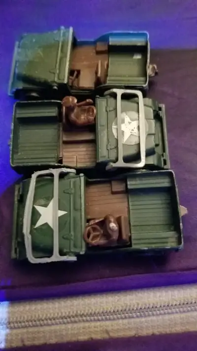 Limited time: 3 Corgi Juniors Whiz wheels Willys Jeep Military Vehicle 1:64All 3 for $40 or $20 a pi...