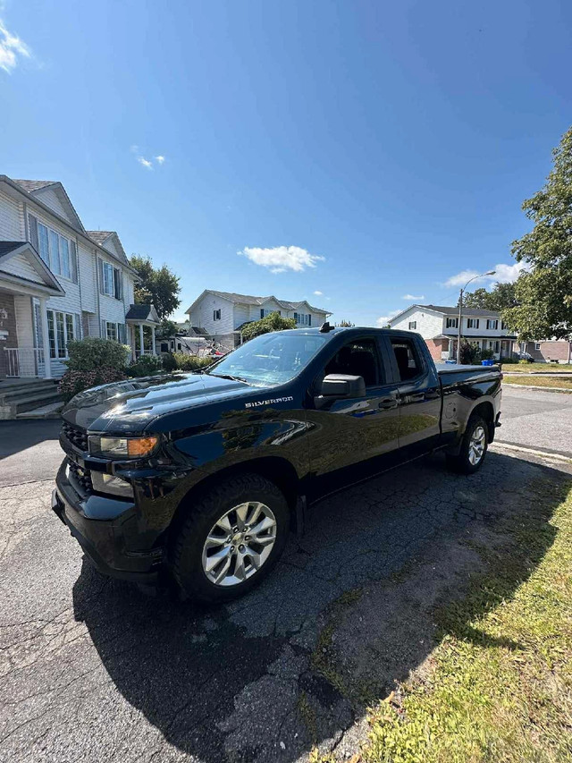 Chevrolet Silverado 1500 2020 in Cars & Trucks in Gatineau