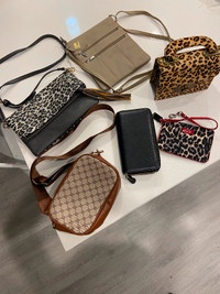 Cute purse/ wallet / Handbag LOT ( set of 6)