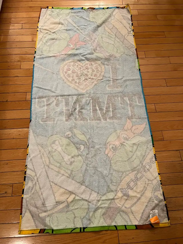 Retro TMNT Teenage Mutant Ninja Turtles Beach Shower Towel in Bathwares in Ottawa - Image 10