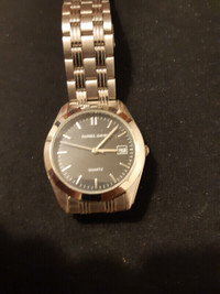 Daniel David quartz HA0344 watch