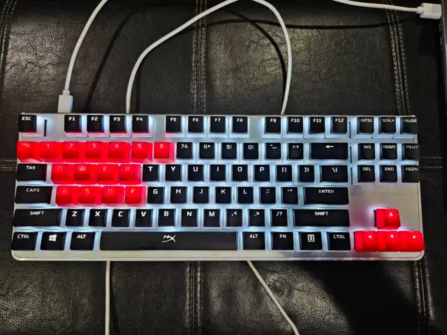 G.SKILL USB KM360 Professional Tenkeyless Mechanical Keyboard582841736238868483