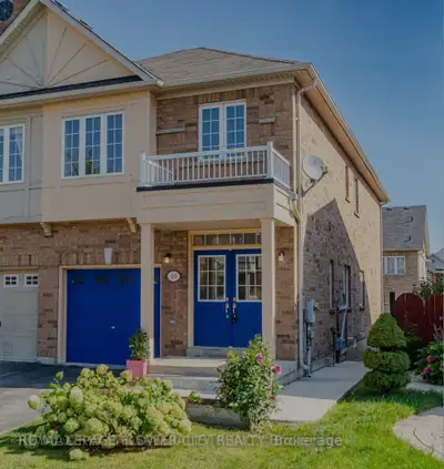 ONE BEDROOM FOR FEMALES NEW LEGAL BASEMENT-MOUNT PLESANT GO-STATION AVAILABLE FROM--- MAY 1ST, 2026...