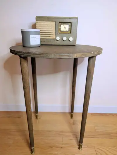 Table d'appoint, View more