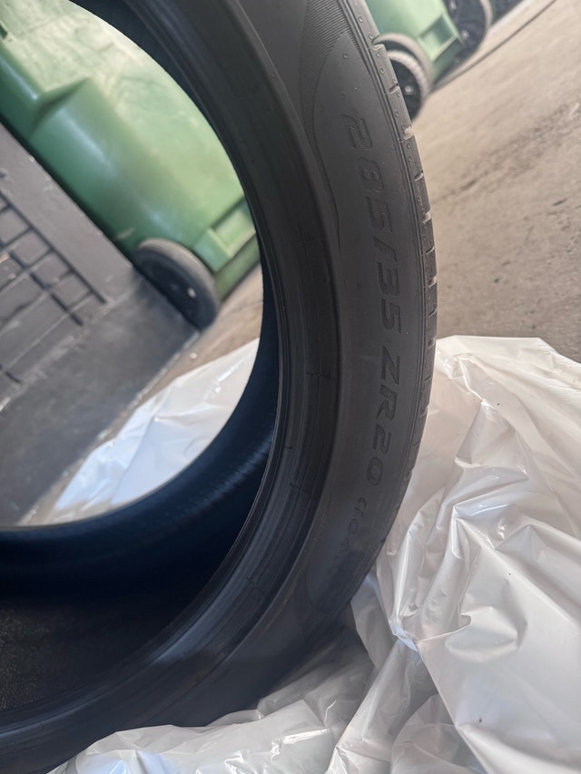 Pirelli P Zero tires — photo 5