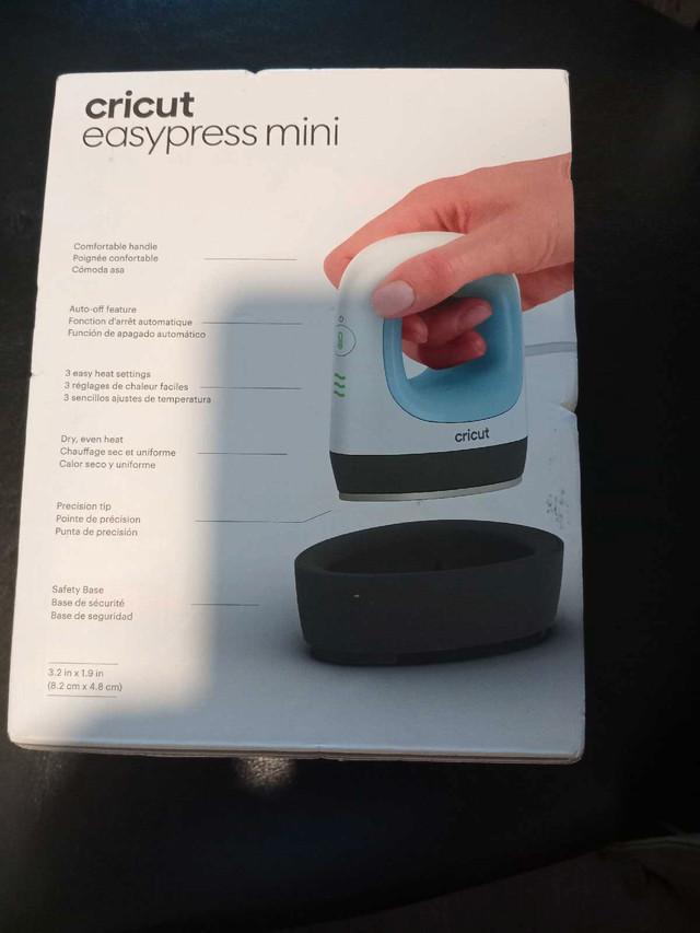Cricut EasyPress mini in Hobbies & Crafts in Kitchener / Waterloo - Image 2