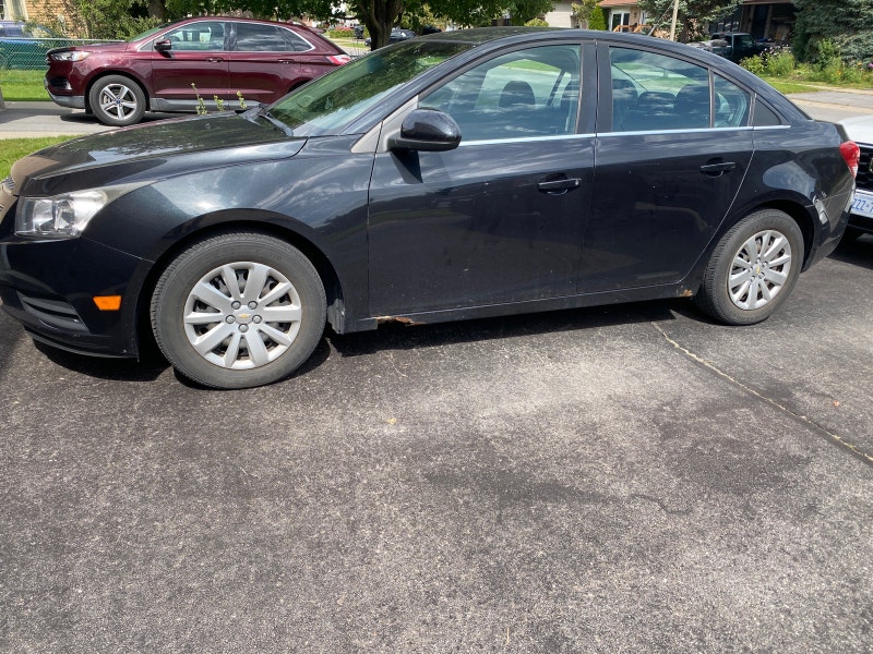 2011 Chevy Cruze Cars & Trucks Kingston Kijiji