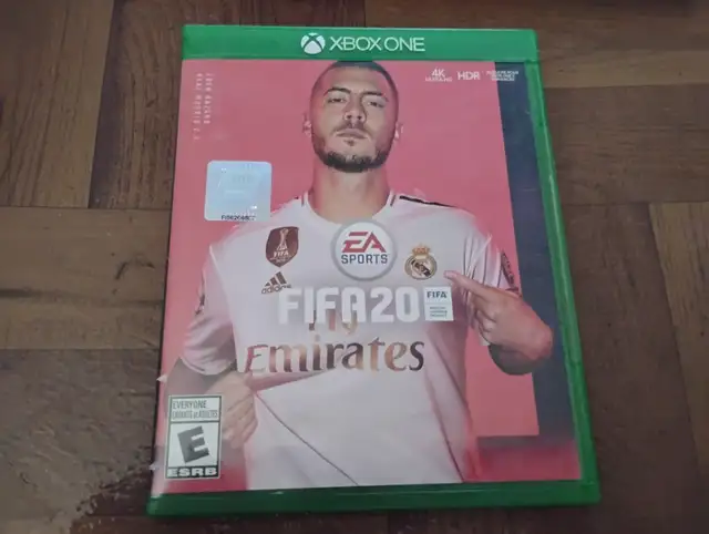 FIFA 20 (Microsoft Xbox One, 2019) - Complete - in XBOX One in City of Montréal - Image 2