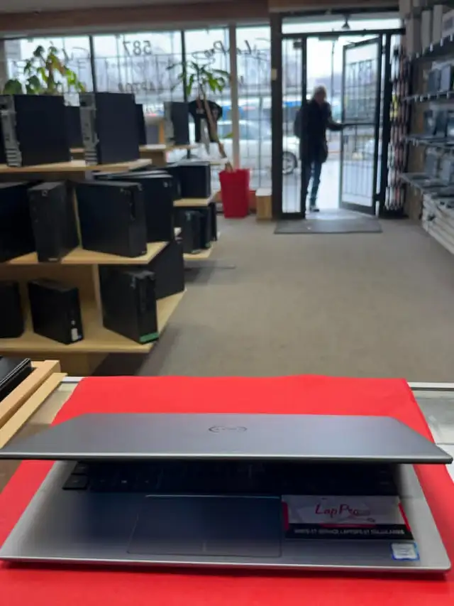 DELL LATITUDE 3301433376874673612800