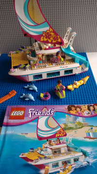 Lego Friends Sunshine Catamaran 41317